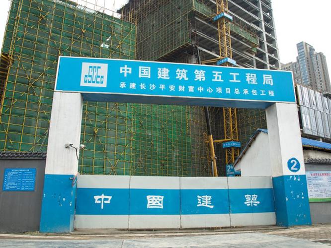 工地大門(mén)多少錢(qián)？拼東丹科技為您詳解價(jià)格與選型指南